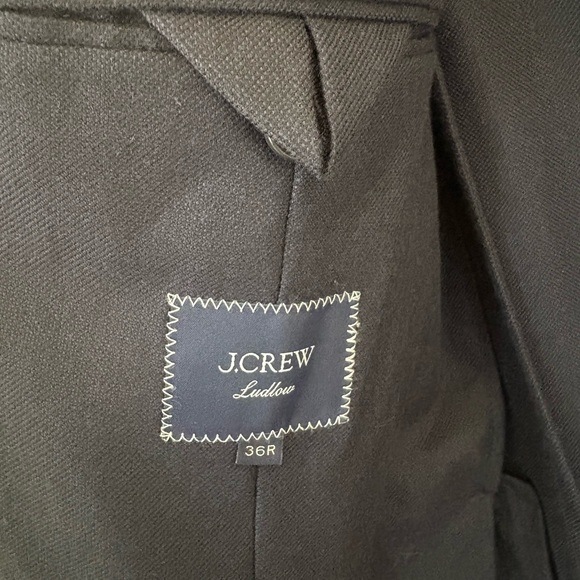 Ludlow Slim-fit suit jacket in English cotton-wool blend - Picture 11 of 14